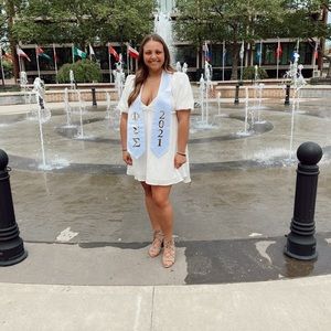 Meet your Posher, Tara